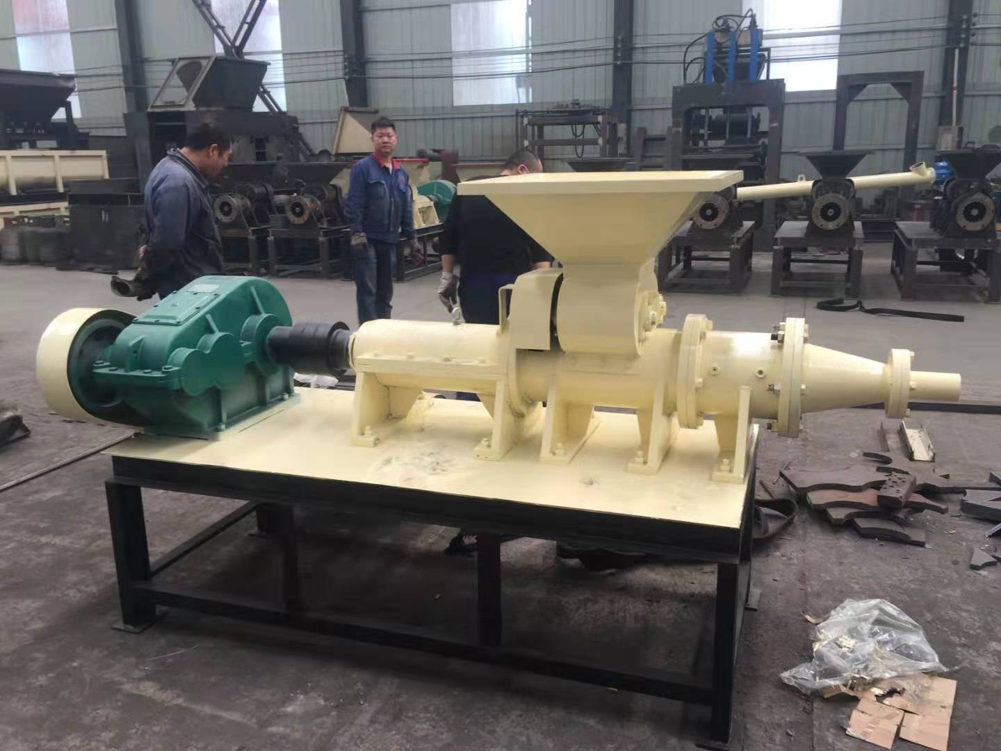 空心炭制棒機